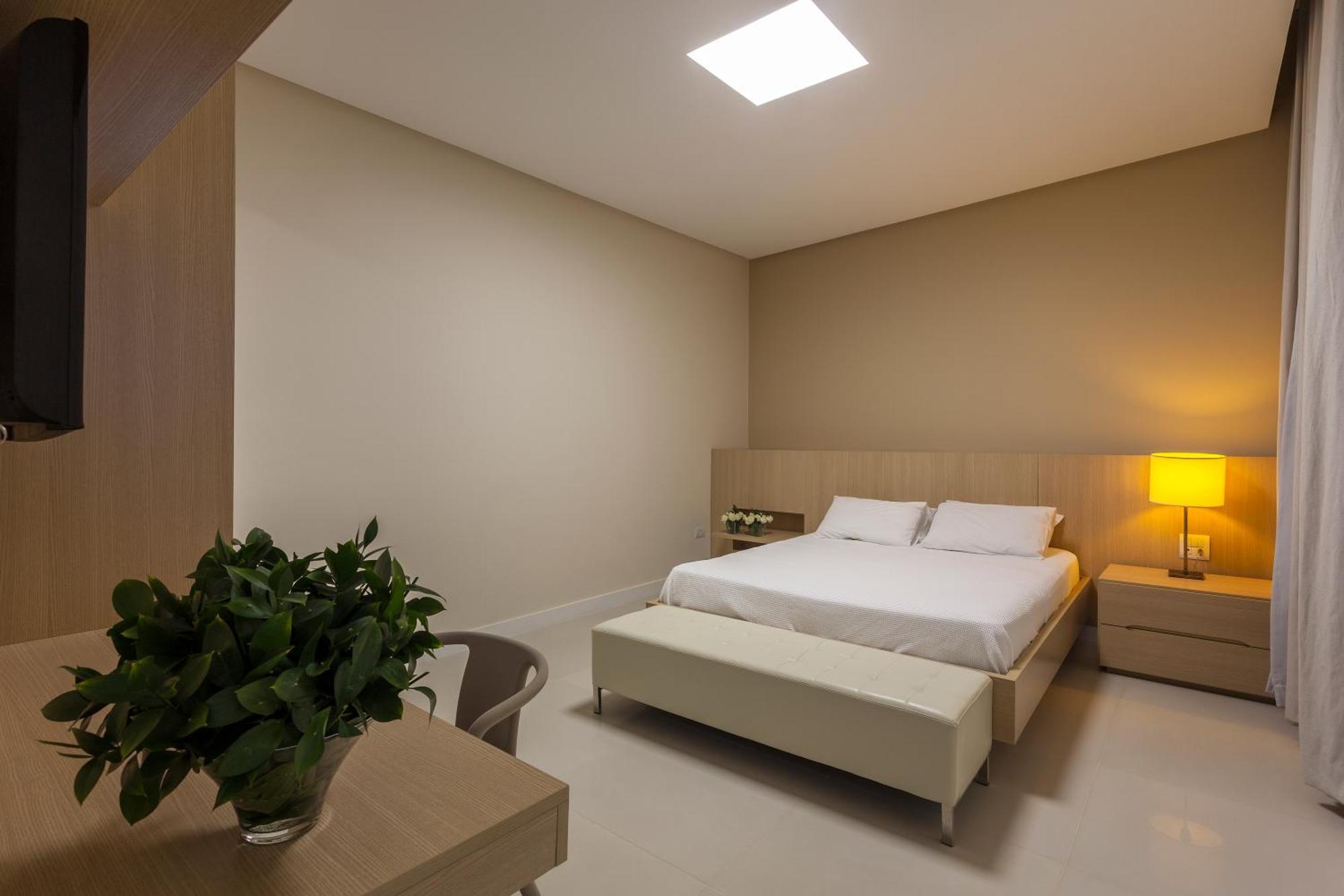 גואנמבי Leopoldo Hotel מראה חיצוני תמונה