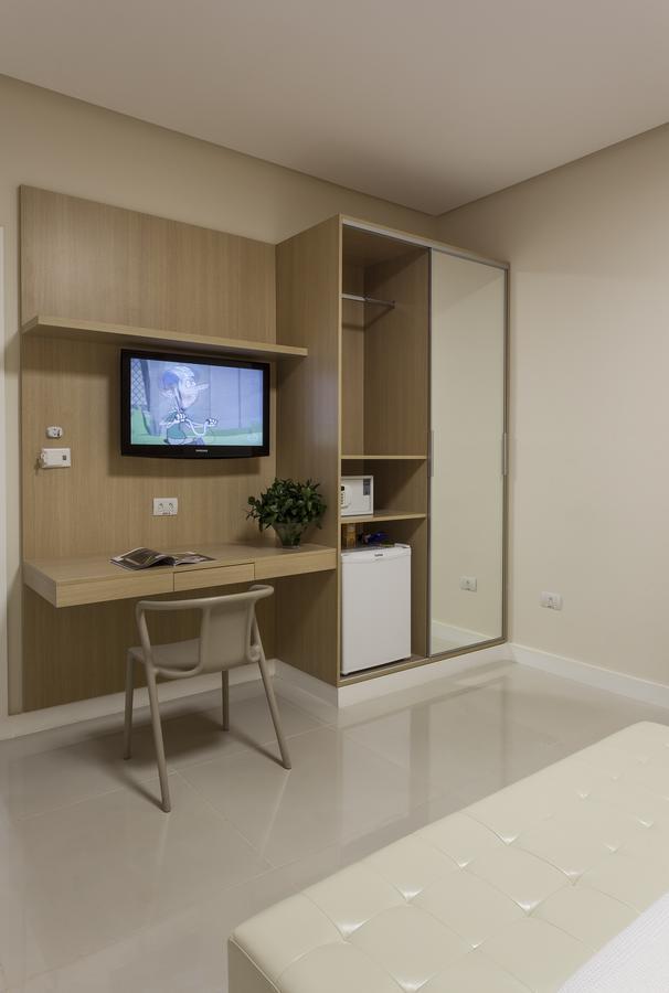 גואנמבי Leopoldo Hotel מראה חיצוני תמונה